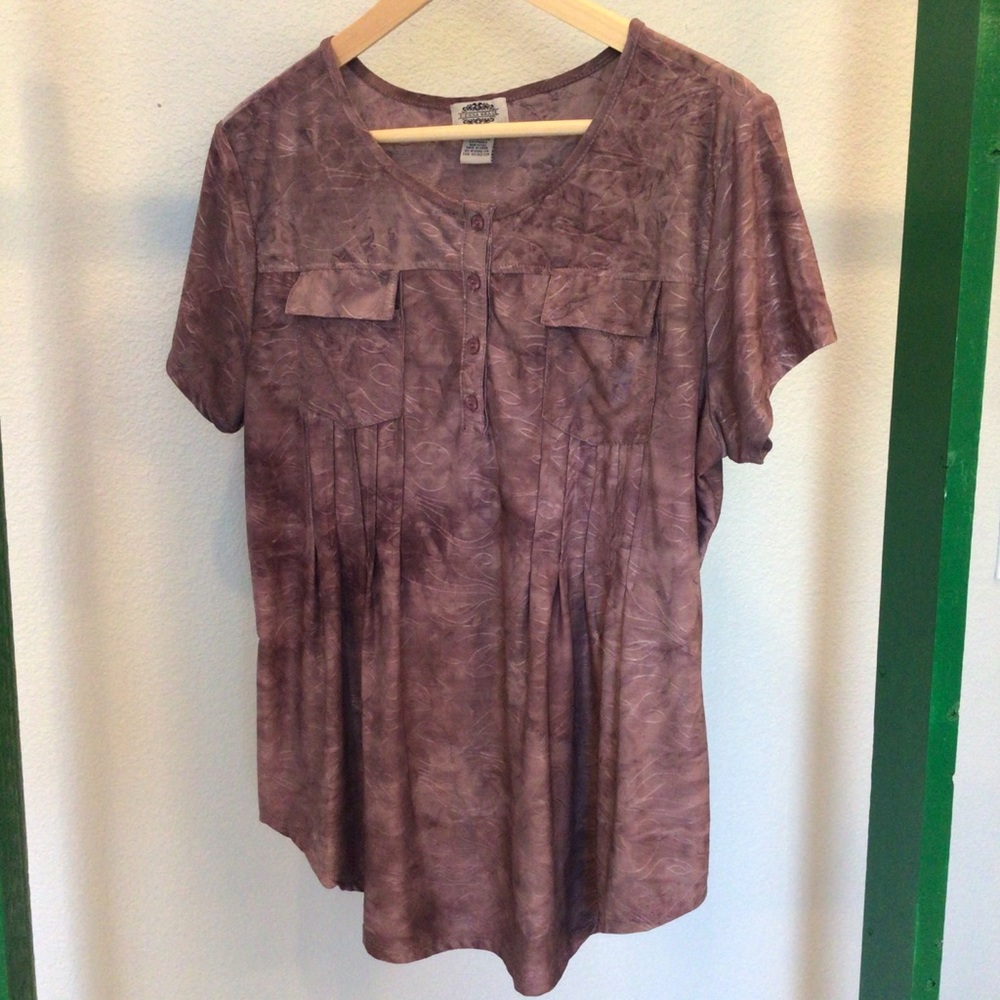 L Sienna Grace casual ladies top